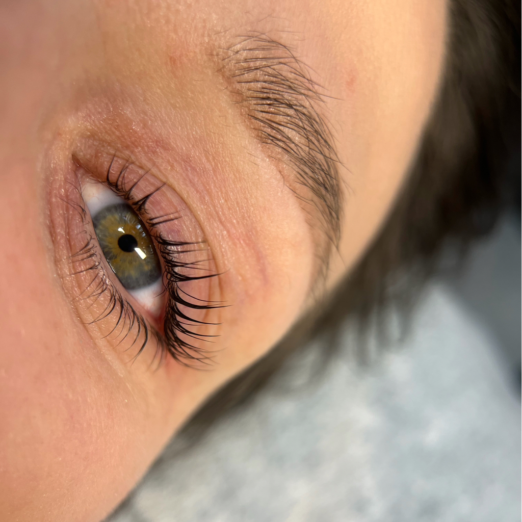 Ламинирование ресниц с окрашиванием (топ-мастер)