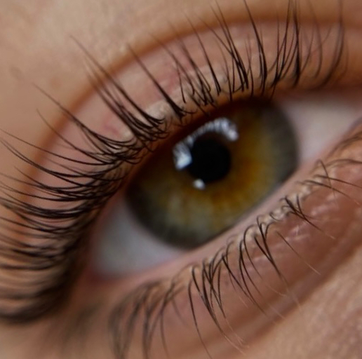 Наращивание ресниц Классика