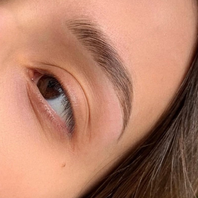 Комплекс ДУ: долговременная укладка + окрашивание + коррекция бровей