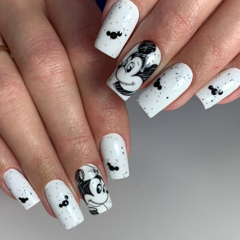 Наращивание ногтей