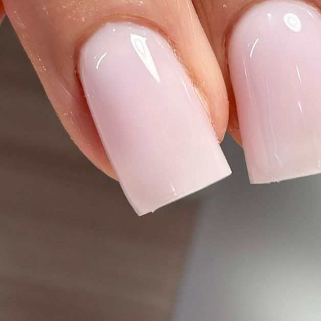 Донаращивание 1 ногтя