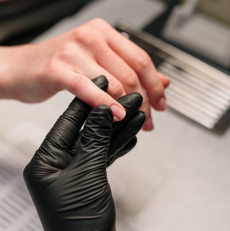 Снятие + маникюр