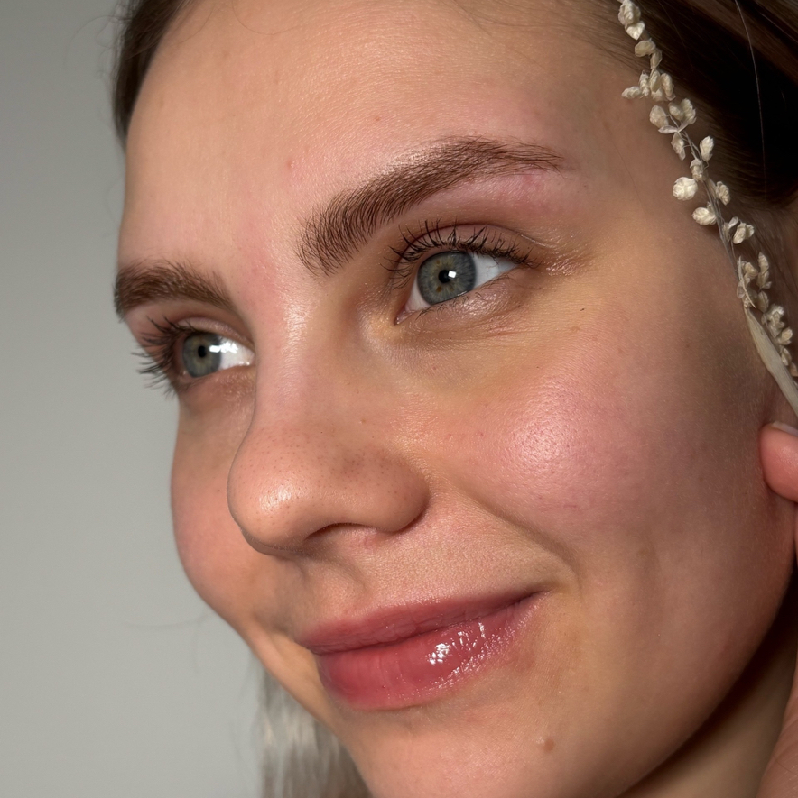 Коррекция+окрашивание бровей