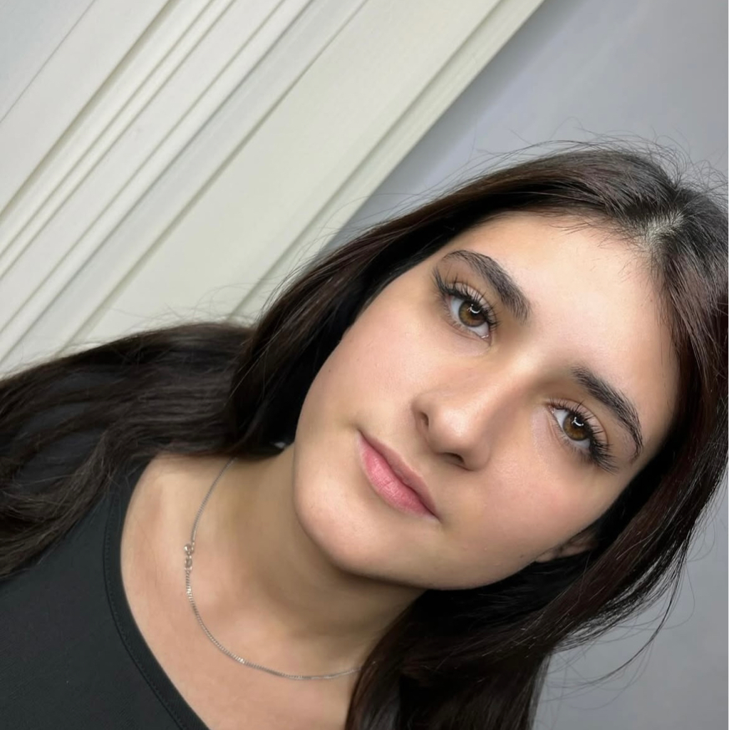 Наращивание ресниц 3д