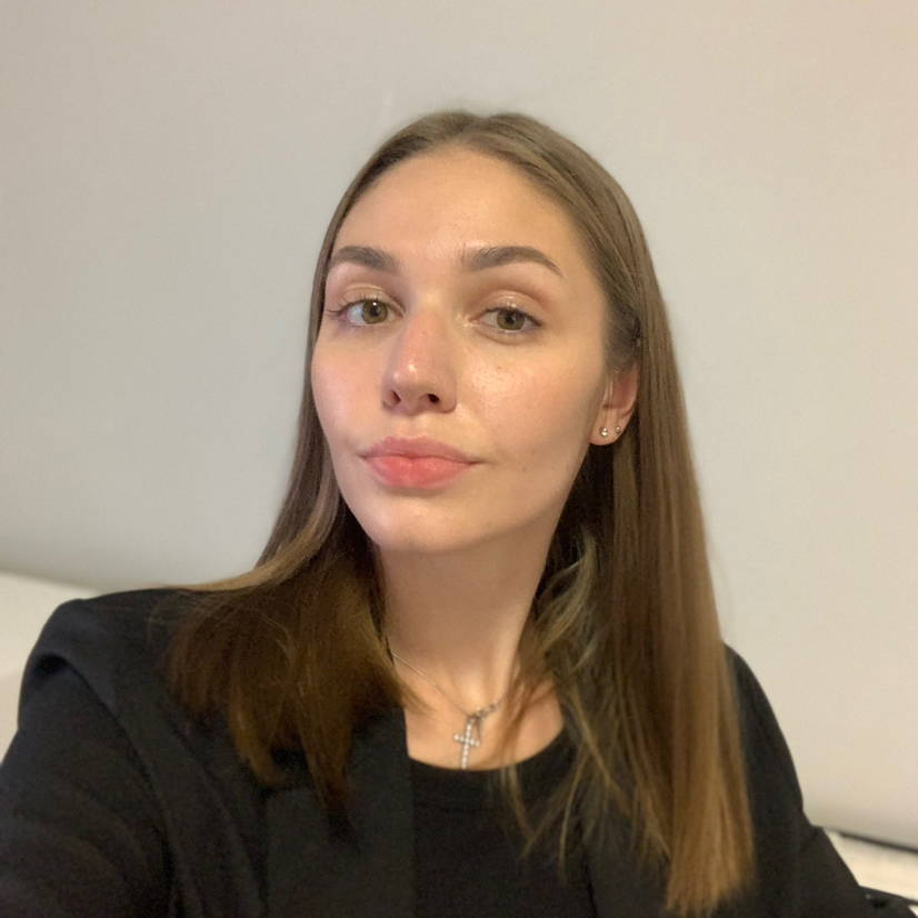 Юля (@yla_nailspb)