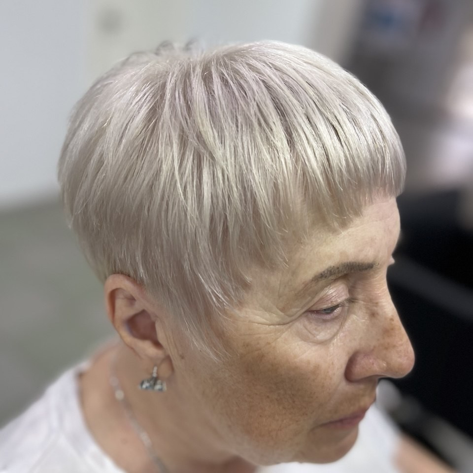 Стрижка женская