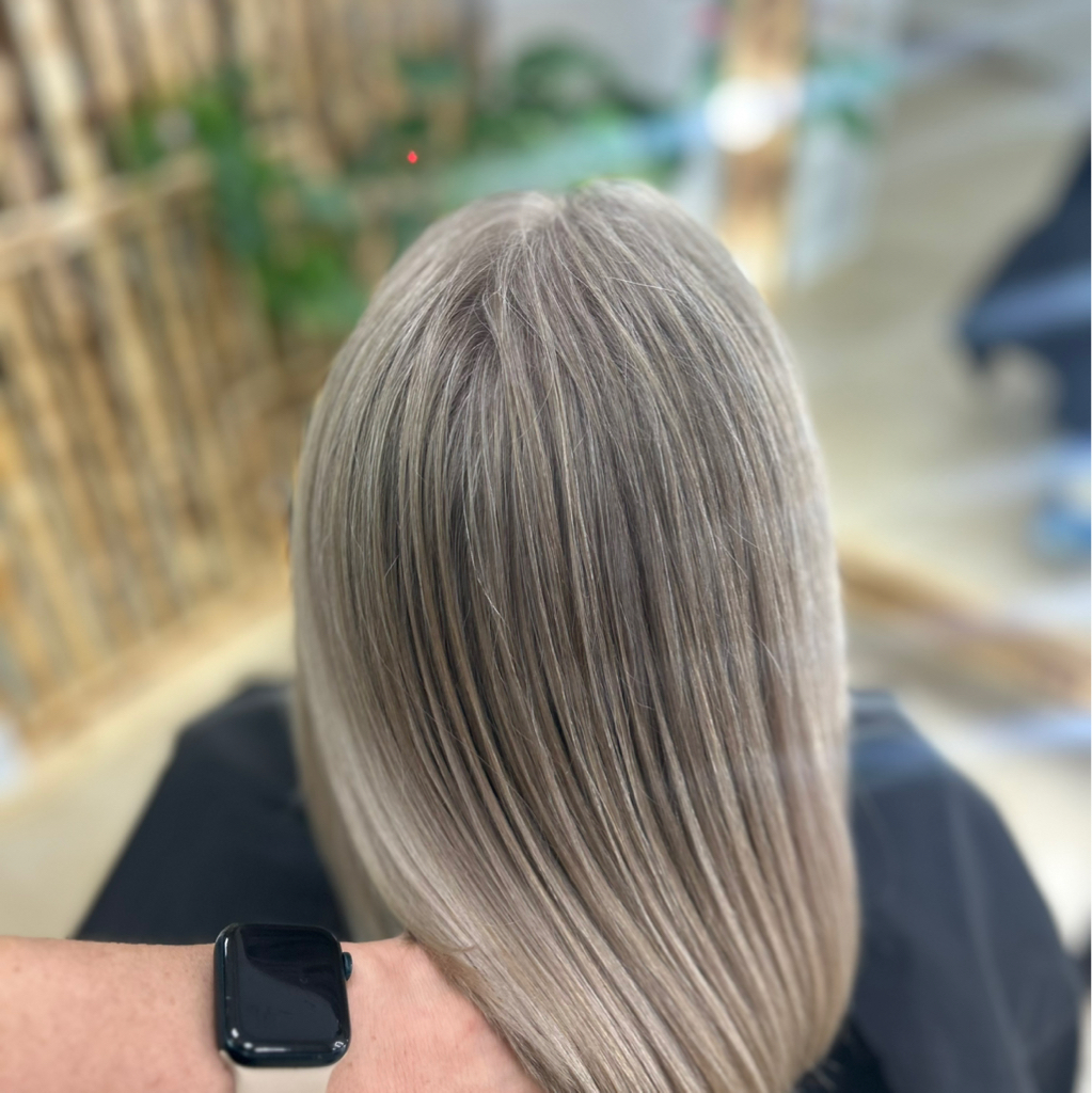 Окрашивание/техники(Airtouch /мелирование ) 4 Часа