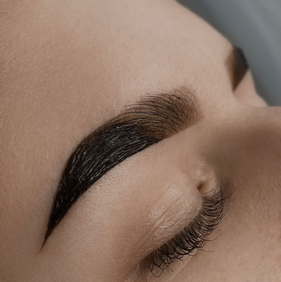 Коррекция бровей / окрашивание