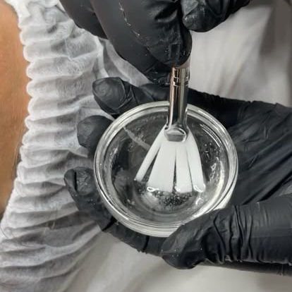 Кислотный мягкий пилинг - лицо, шея, декольте (очищение, пилинг, маска)