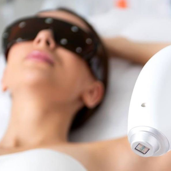 Аппаратное удаление волос  Комплекс « Все тело Лайт»Глубокое бикини + подмышки+ ноги полностью+ Две малые зоны