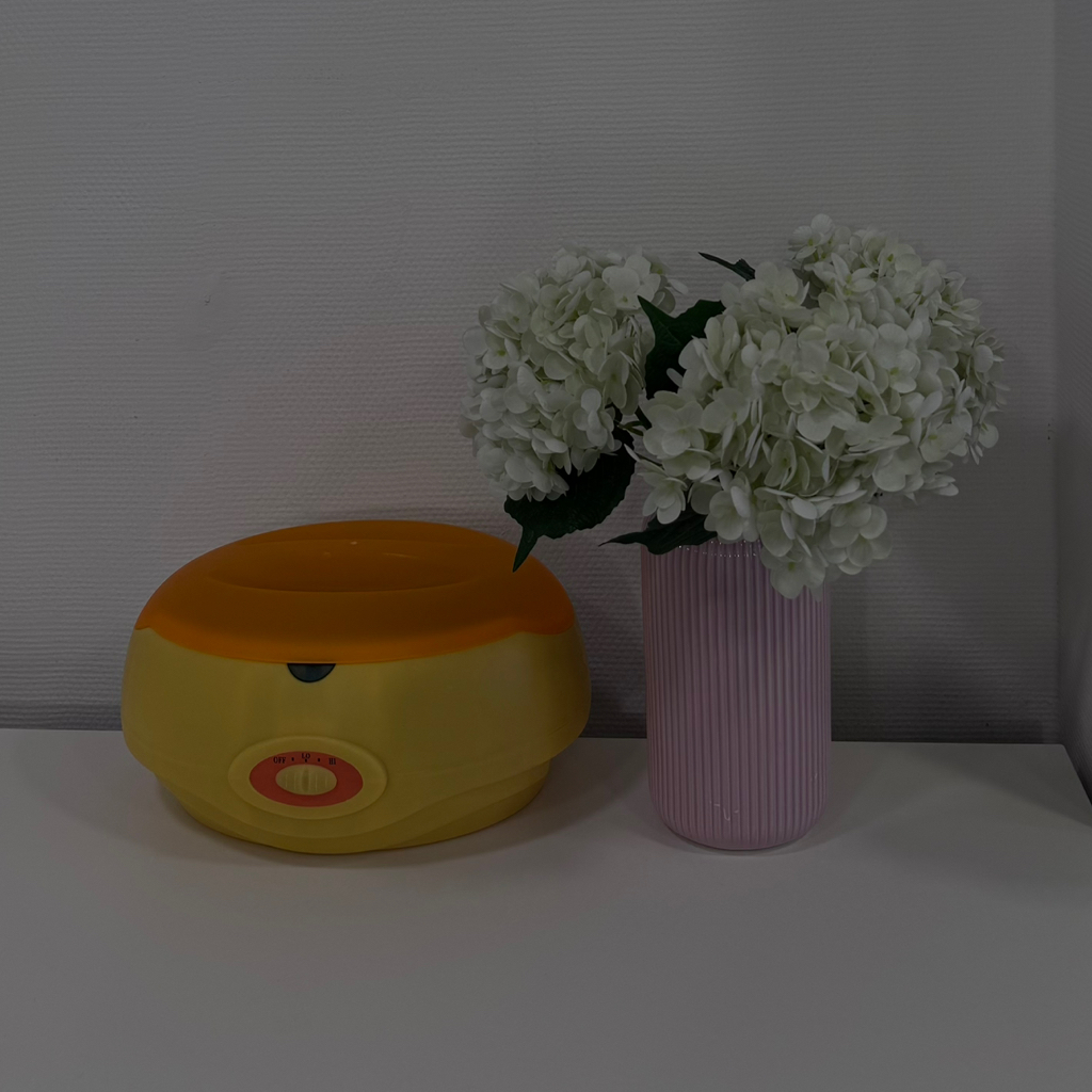 Горячий парафин со скрабом