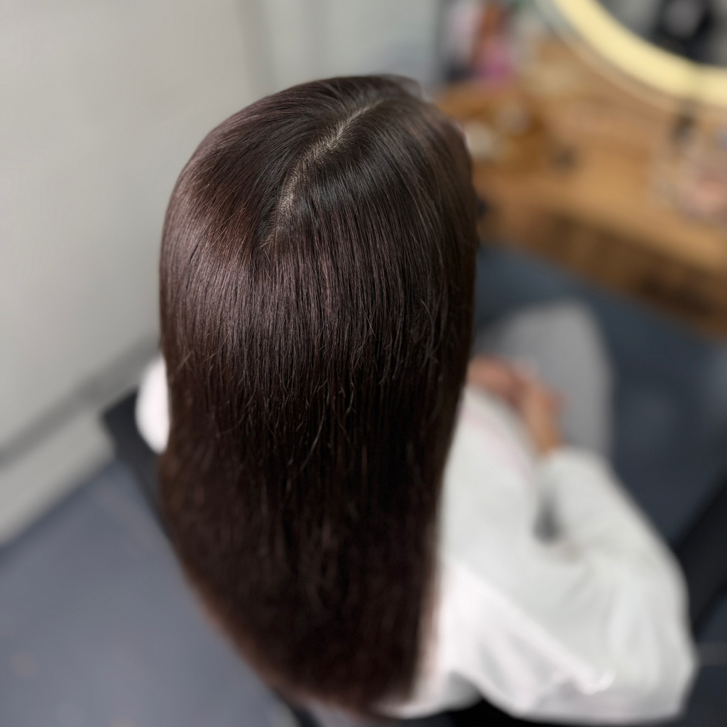 Однотонное окрашивание корней