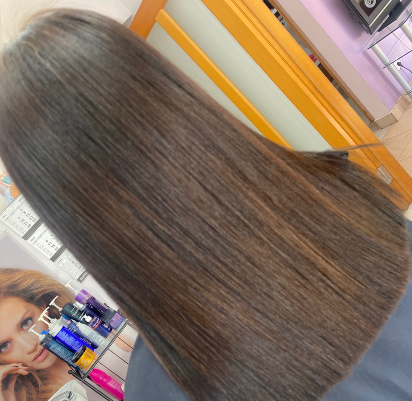 Кератиновое выпрямление