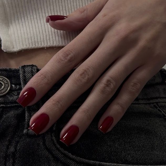 Маникюр с покрытием гель-лак