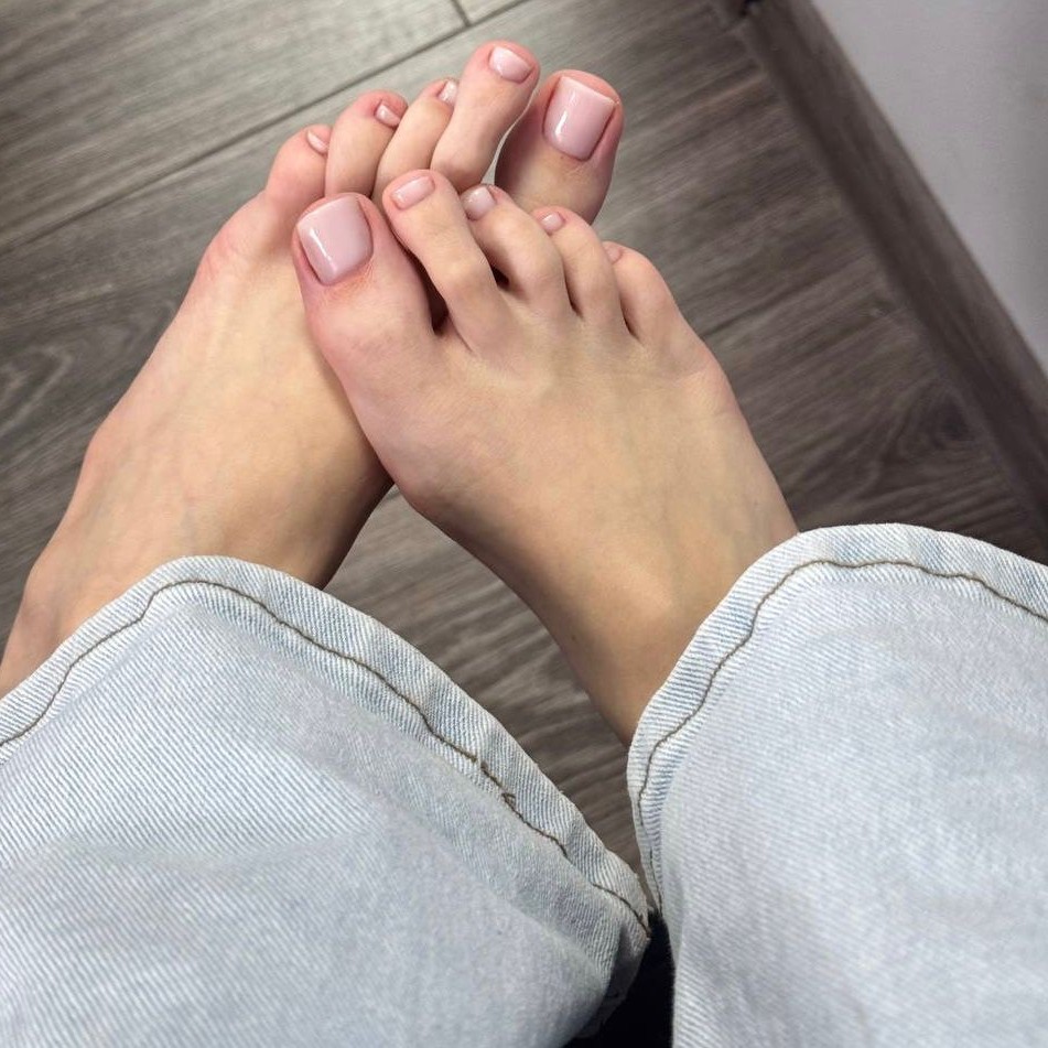 Педикюр пальчики с покрытием гель-лак