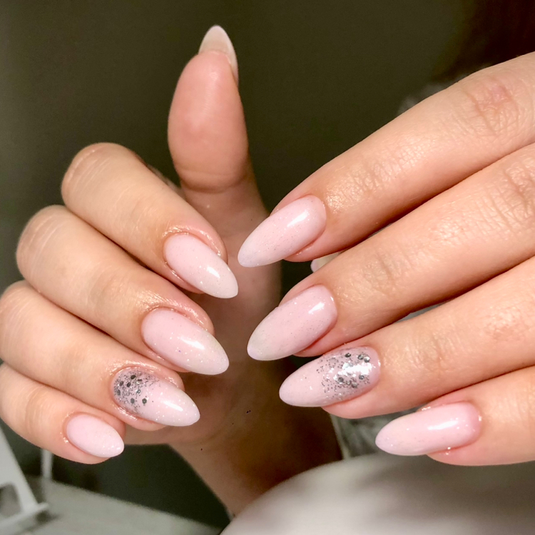 Маникюр + наращивание 2700 р