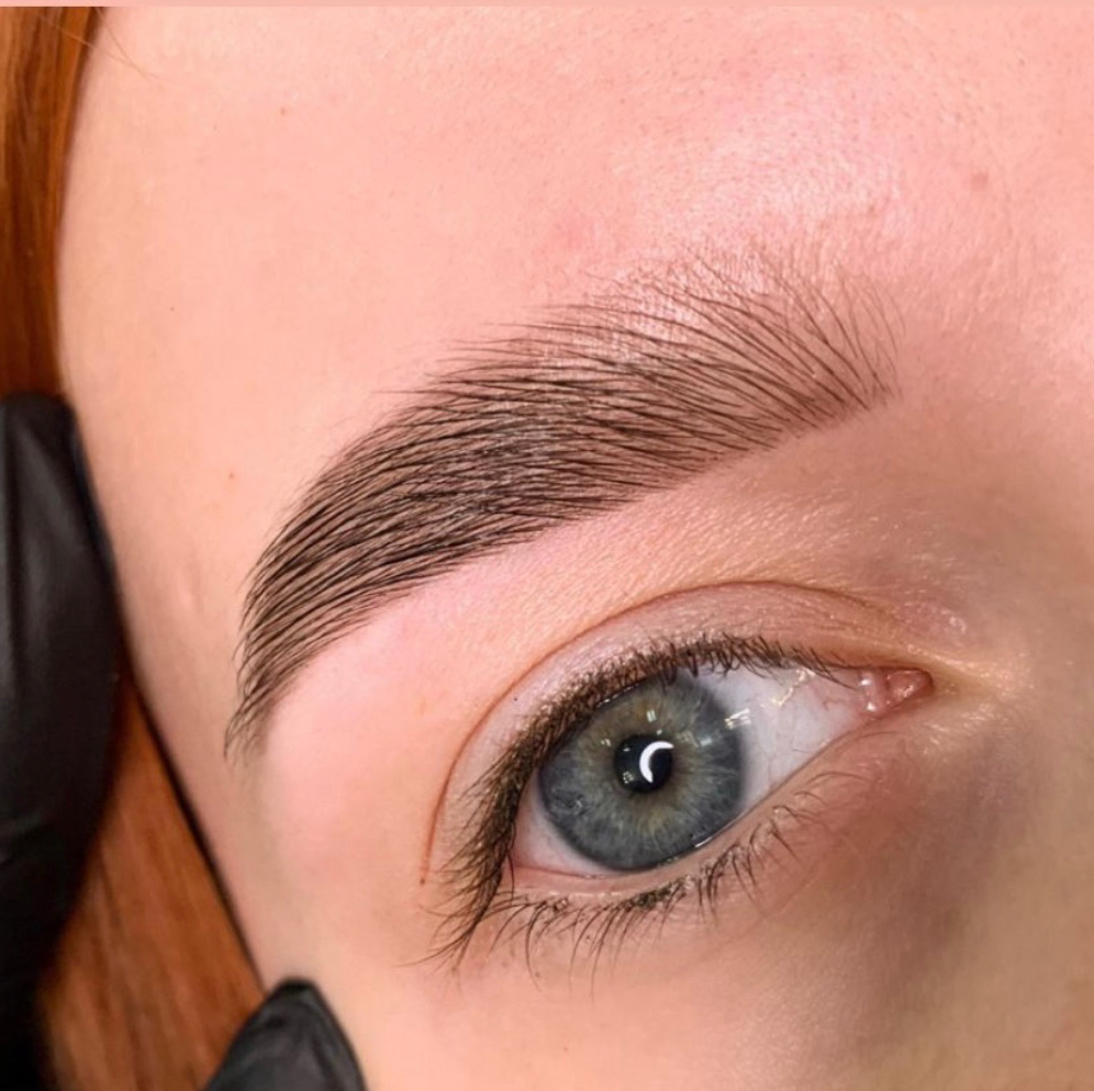 Архитектура бровей (моделирование + оформление + окрашивание краской)