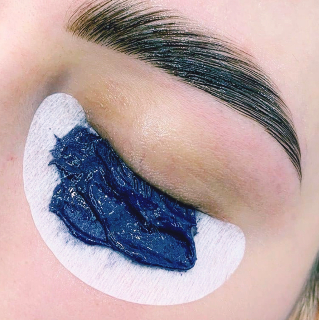 Окрашивание ресниц