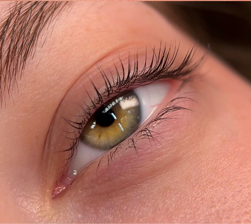 Ламинирование ресниц верхние + нижние