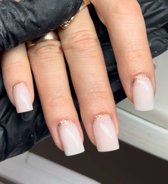 Наращивание ногтей S