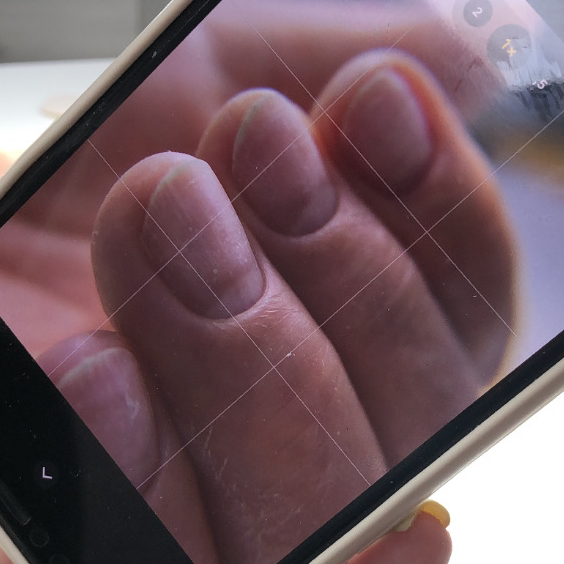 Комбинированный маникюр без покрытия