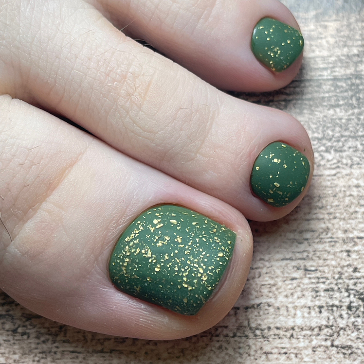 Акция Февраля 😍 педикюр стопы  с покрытием