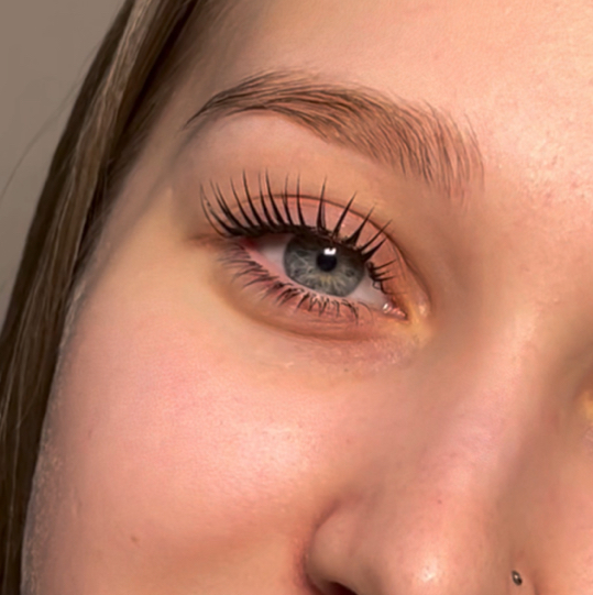 Наращивание нижних ресниц