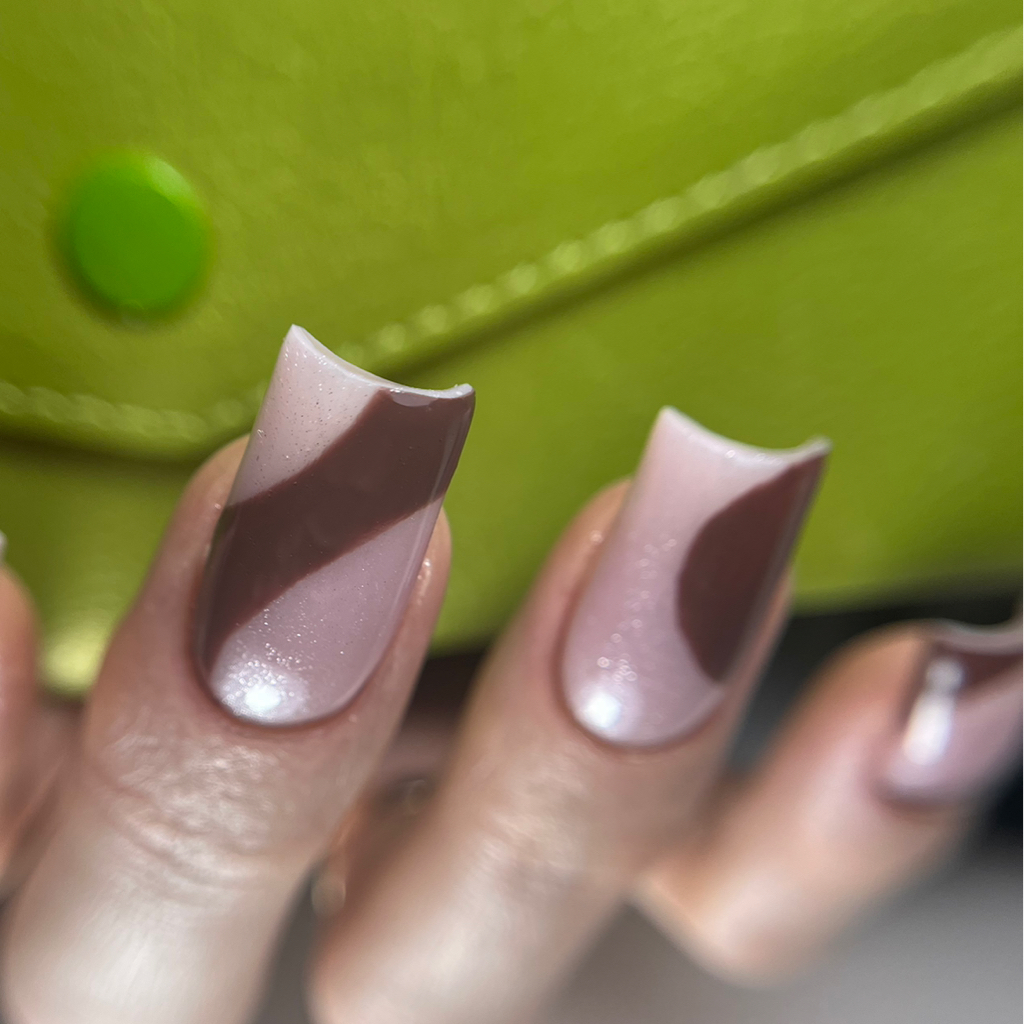 Архитектура (поднятия клюющих ногтей)