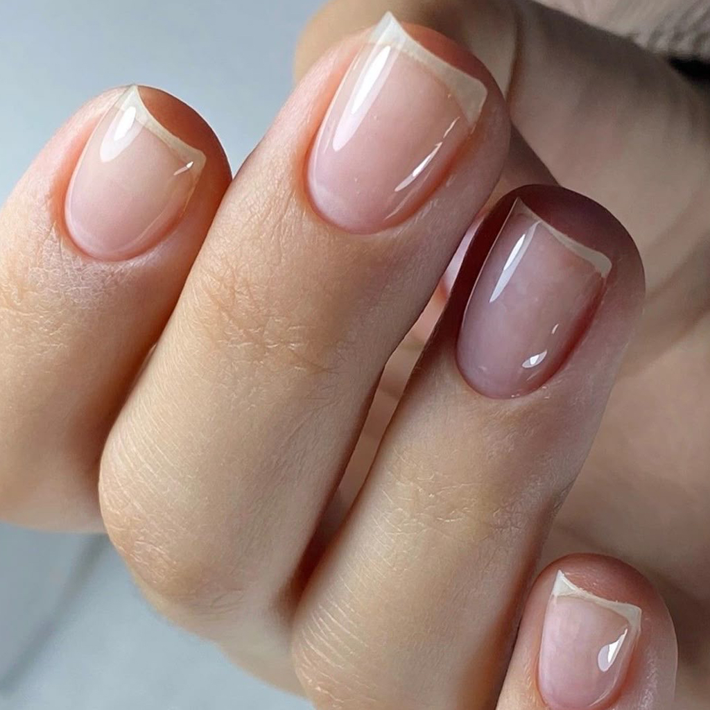 Маникюр без покрытия