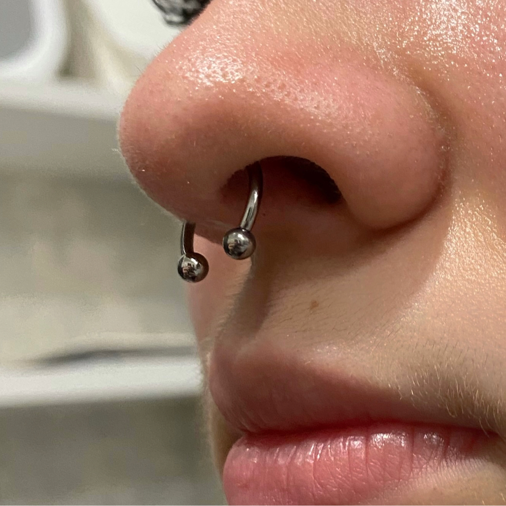 Пирсинг септум