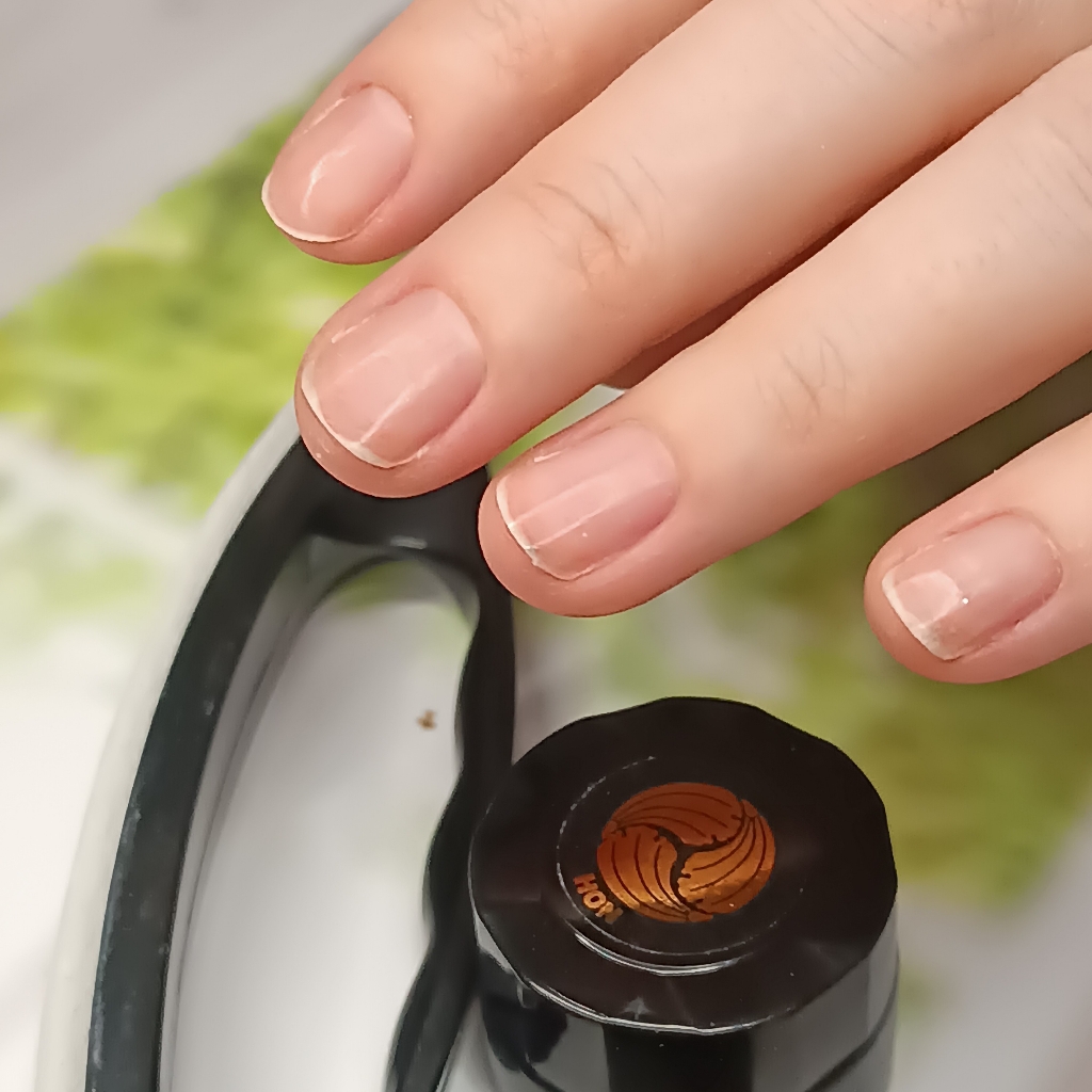 "Японский маникюр"- восстановление собственного ногтя.