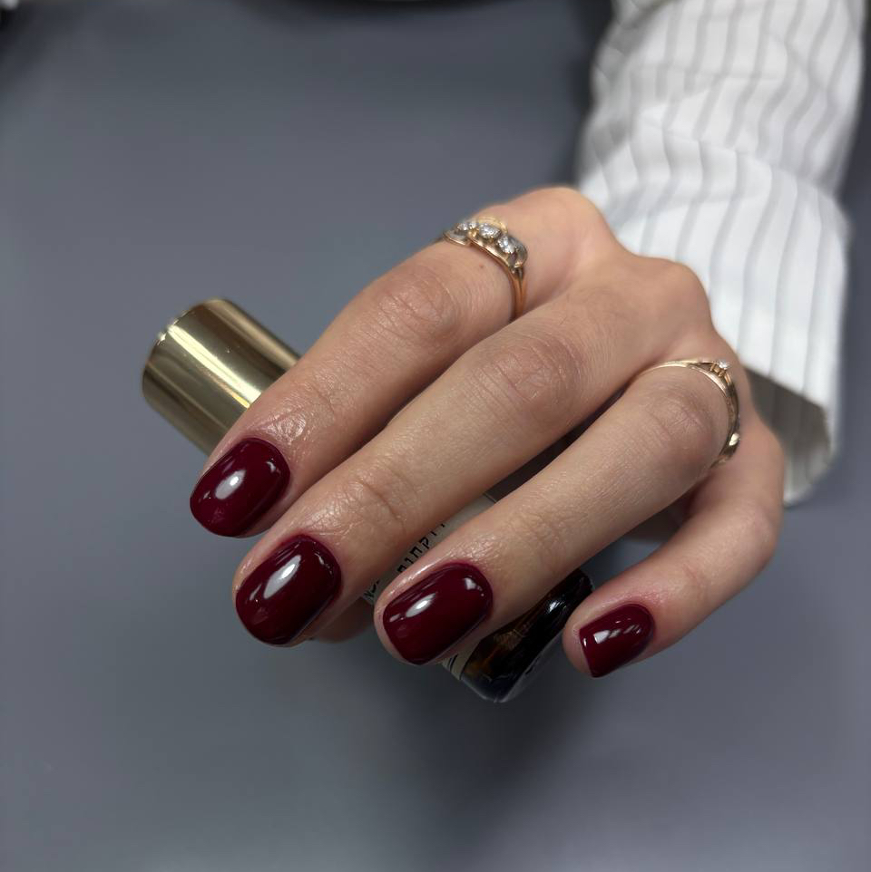 Маникюр + покрытие цвет