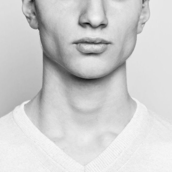 Лицо полностью