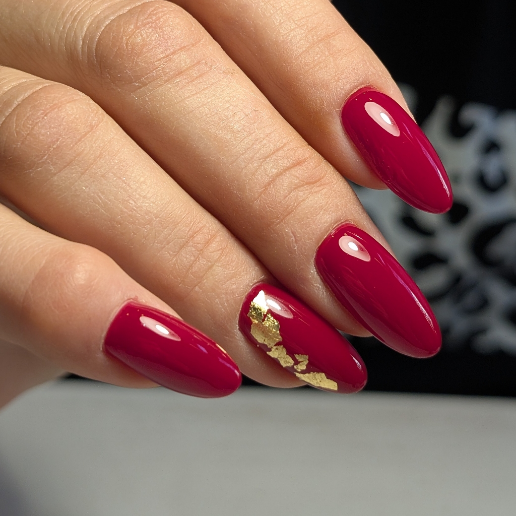 Маникюр с укреплением