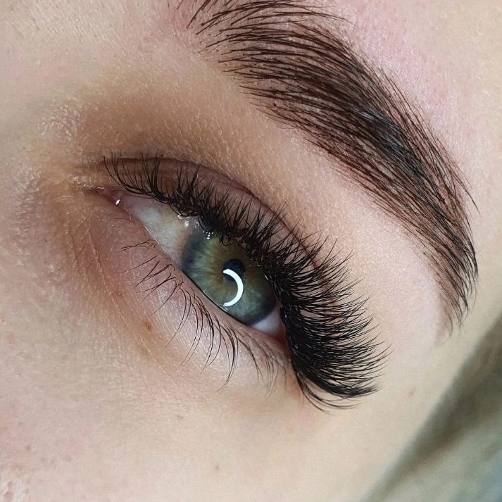 Наращивание ресниц 2D