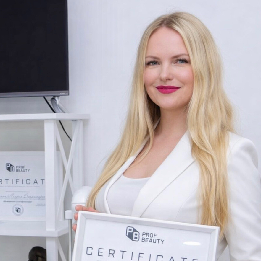 Миронова Елена