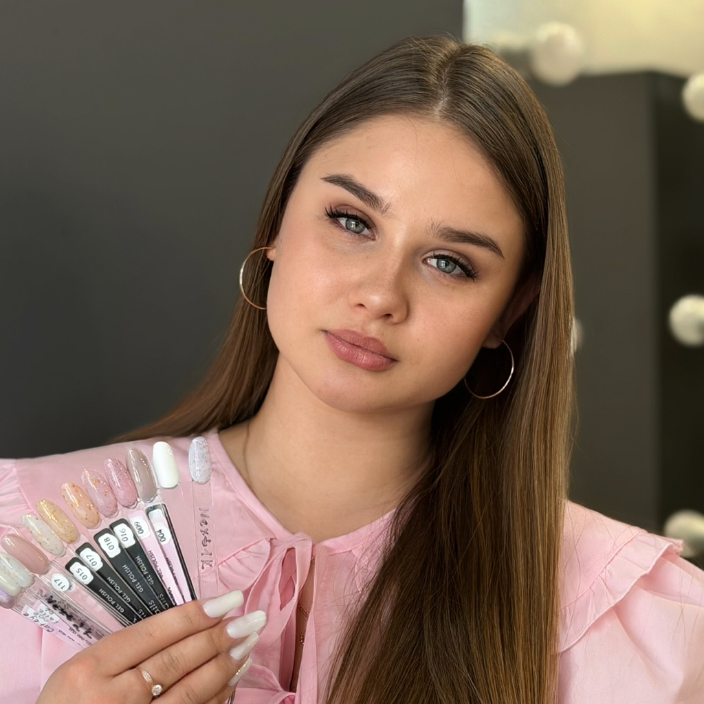 Маслова Виктория