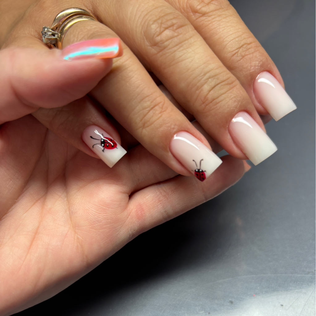 Комбинированный маникюр+покрытие с укреплением