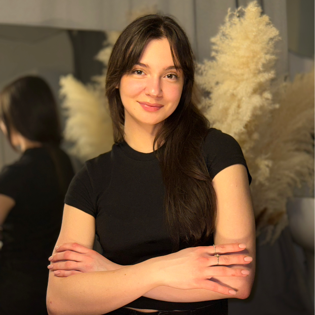 Лотошникова Кристина