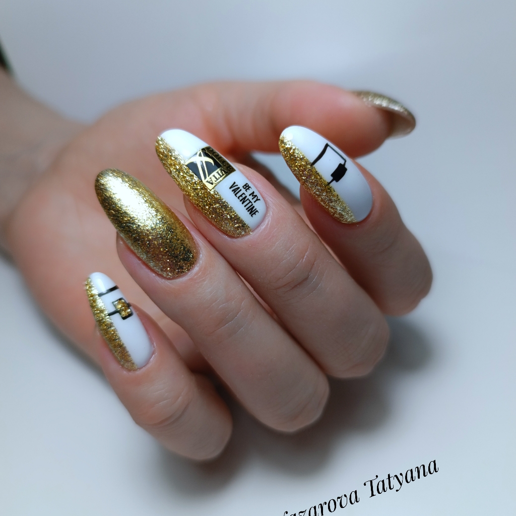 Маникюр
