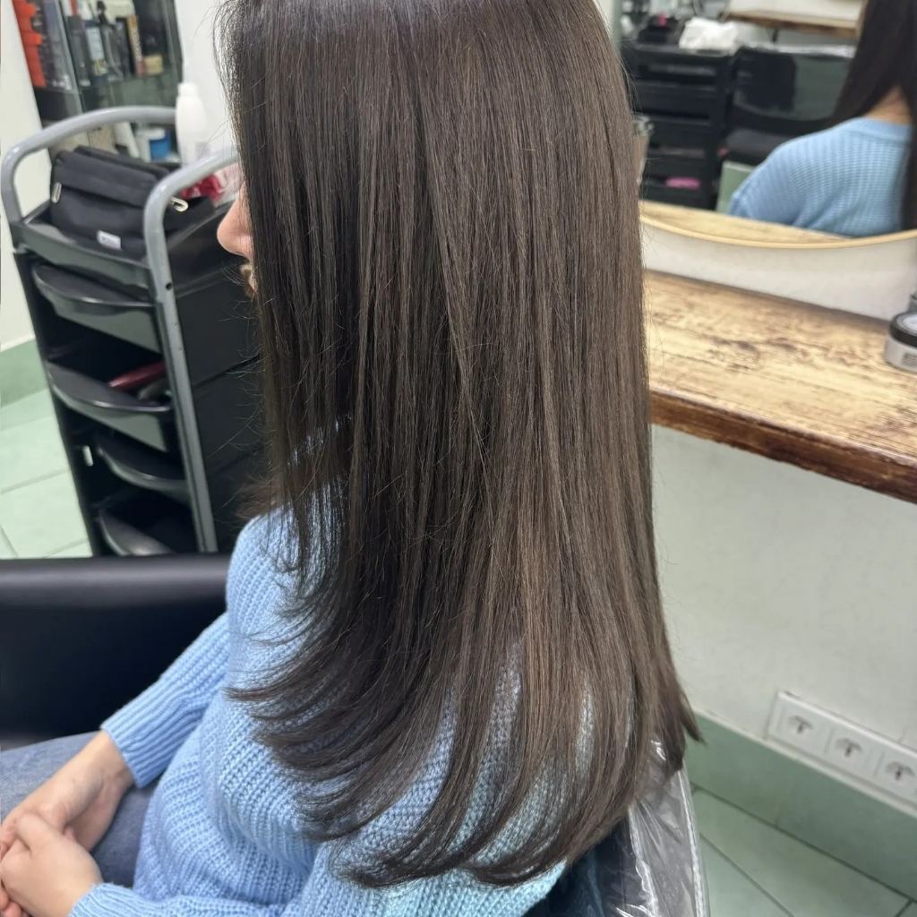 Окрашивание 1 тон Matrix ( длинные волосы )