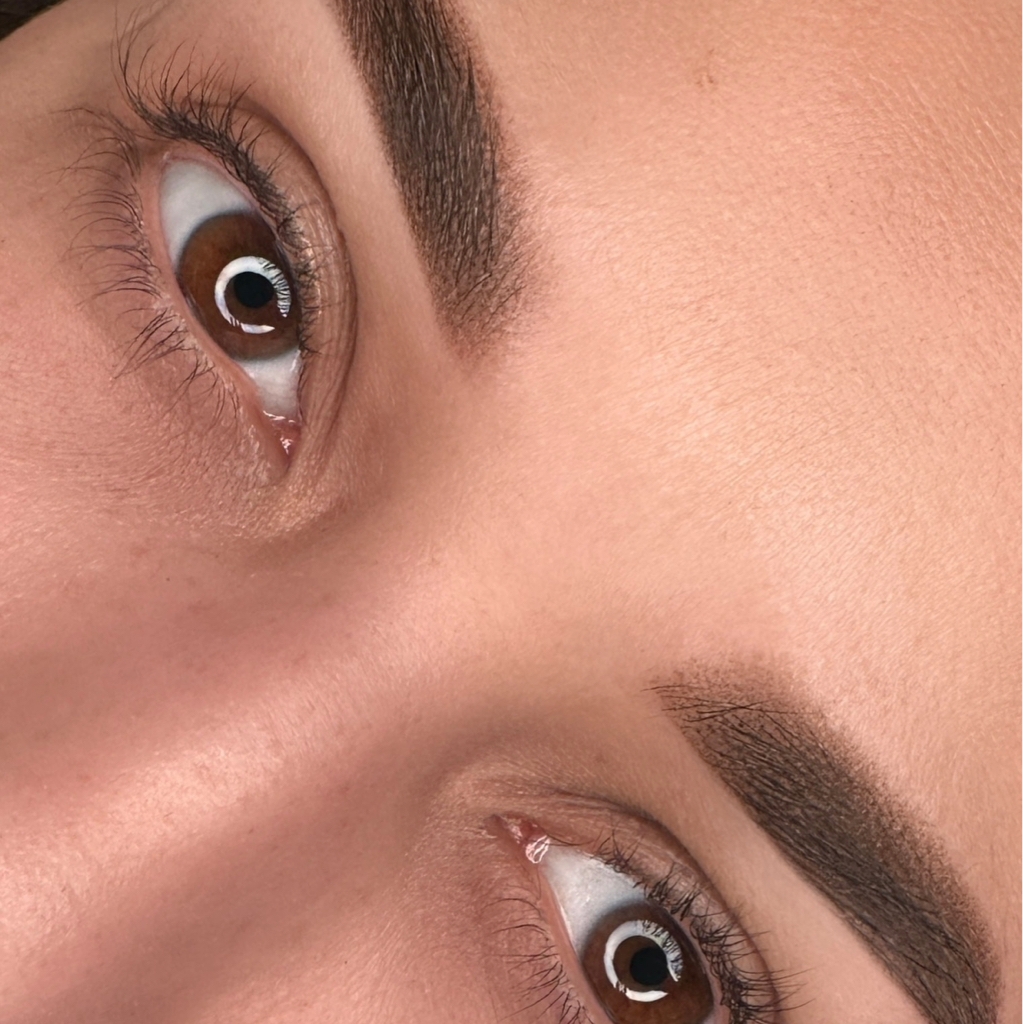 Коррекция перманентного макияжа бровей (1-3 мес)