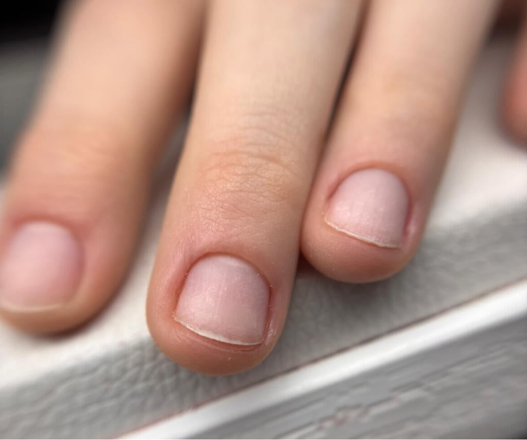 Снятие гель-лака