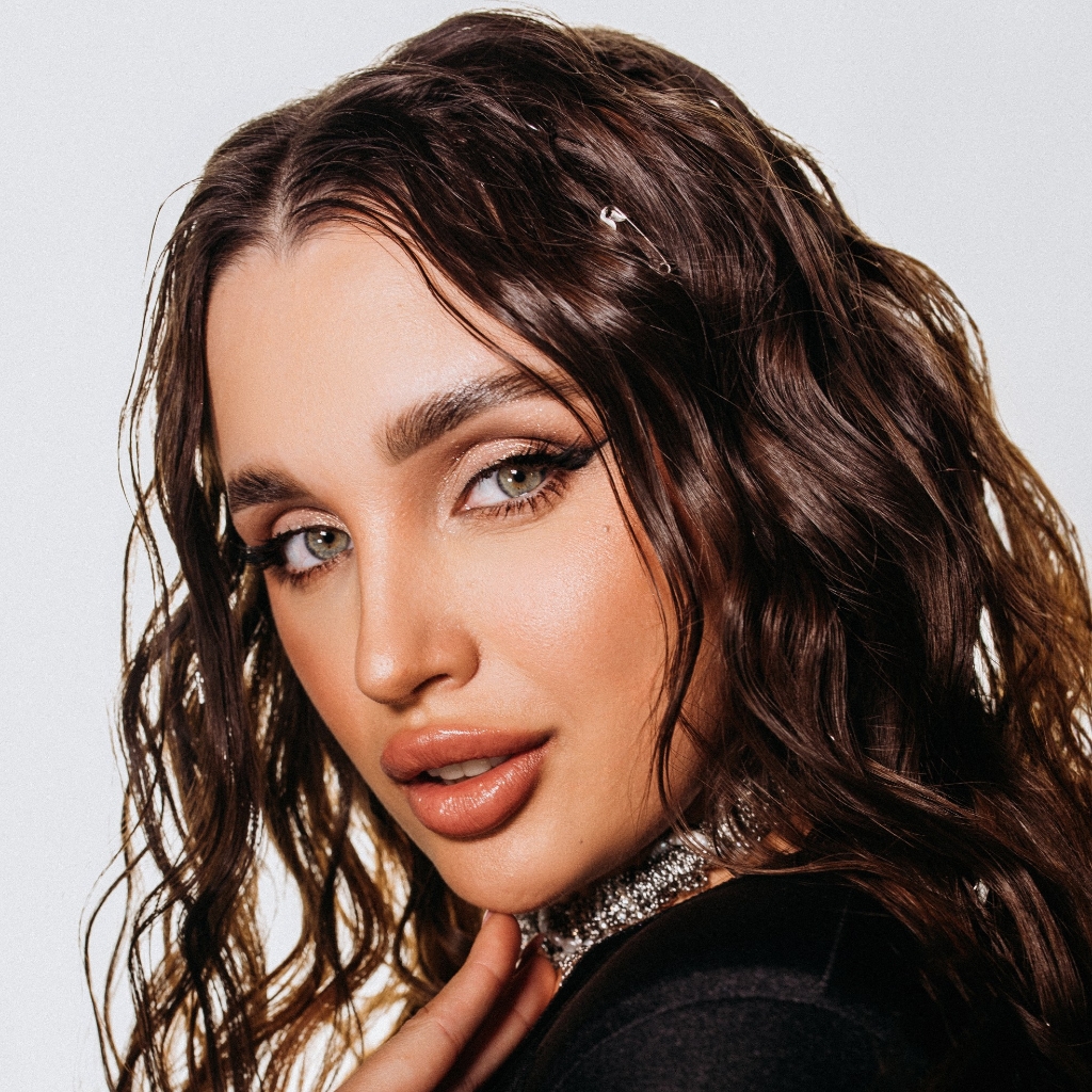 Макияж (+ выезд по городу)