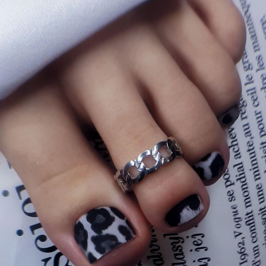 Педикюр (пальчики), покрытие