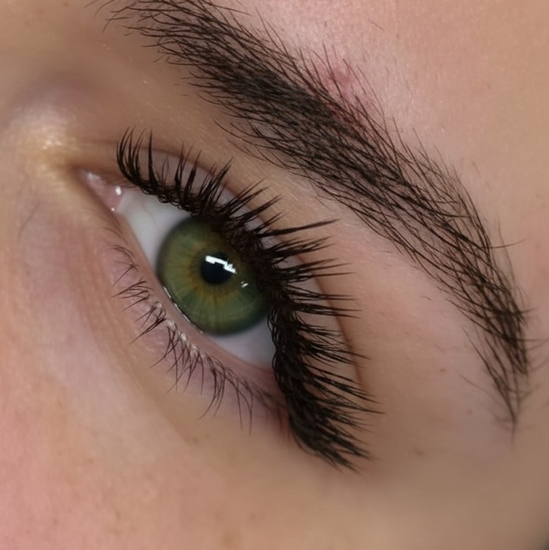 Наращивание ресниц 2-2.5 д