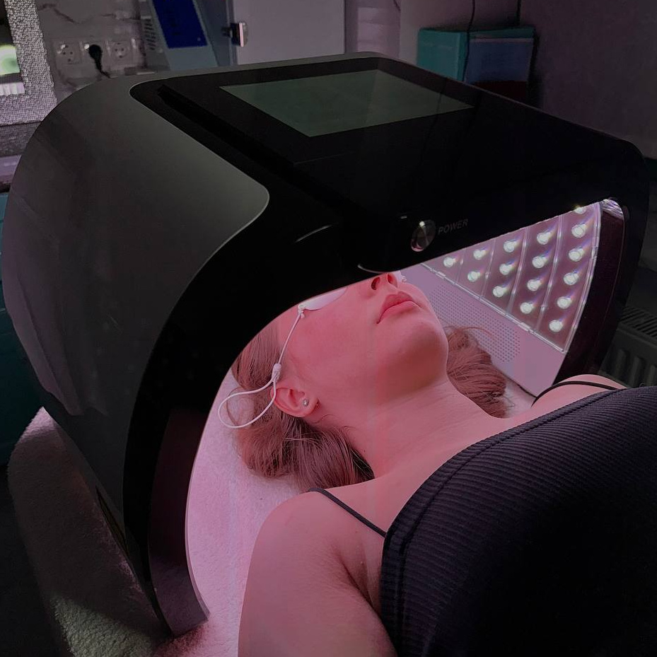комбинированная чистка лица + светотерапия