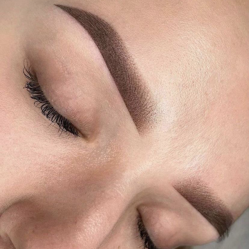 Коррекция перманента бровей с растушёвкой