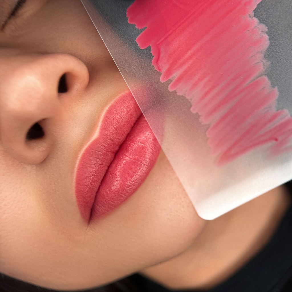 Коррекция губ перманент