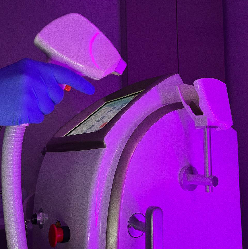 Лазерная эпиляция комплекс (глубокое бикини+подмышки+ноги полностью)